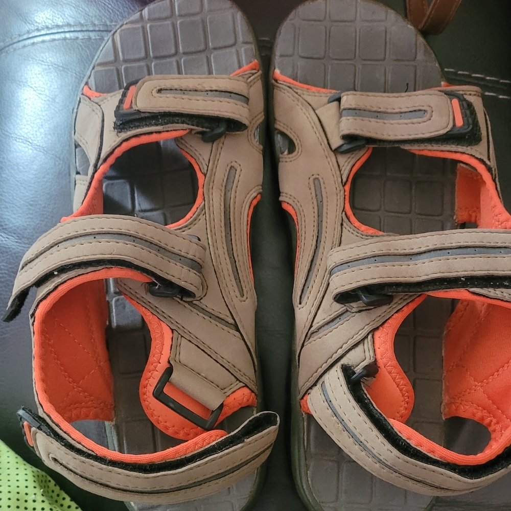 Ozark trail mens sandals